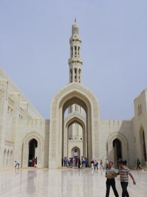 Portes et minaret à proximité de la mosquée des hommes